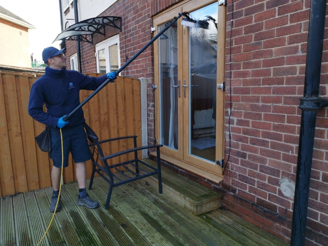 Reach To Clean Gallery